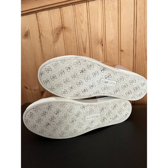 Guess Women’s Pink High Top Sneaker . Limited Edition 6.5 - Picture 6 of 7